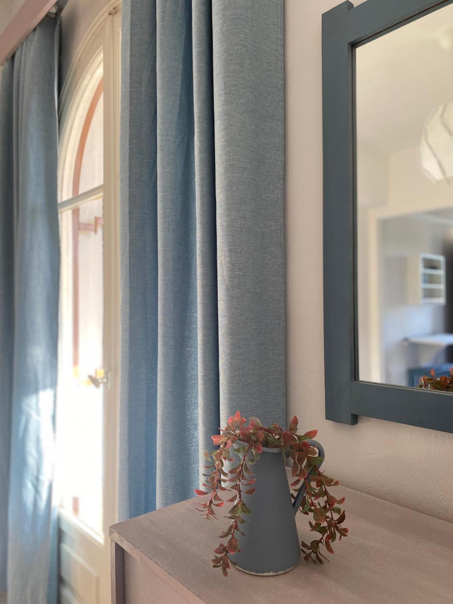 Vátos Navy Apartment With Mountain View &Private Parking מראה חיצוני תמונה